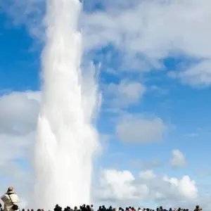 Explore 8 Day - Laugavegur trail, Golden Circle, south coast and glacier hike for 8 days with Arctic Adventures and discover unforgettable experiences - Photo 9