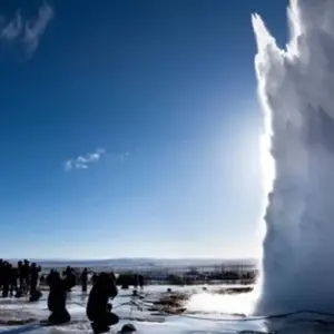Explore 8 Day - Laugavegur trail, Golden Circle, south coast and glacier hike for 8 days with Arctic Adventures and discover unforgettable experiences - Photo 11