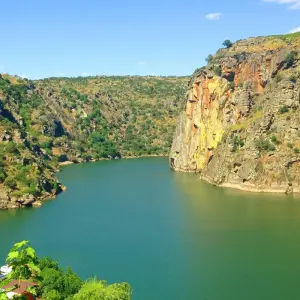 Explore Douro Valley self-guided - Wine, nature and traditions in a World Heritage region for 8 days with Authentic Trails and discover unforgettable experiences - Photo 2