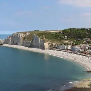 Explore Paris to Normandy with 3 Nights in London 2026 for 11 days with Avalon Waterways and discover unforgettable experiences - Photo 9