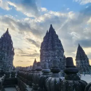 Explore From Jakarta : Best Highlight Java Trip : Private Tour for 9 days with Ayla Tour and Transport and discover unforgettable experiences - Photo 2