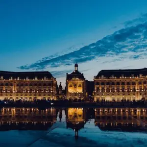 Explore Bonjour Bordeaux: Chateaux, Wineries & Charming Villages 2026 for 8 days with Avalon Waterways and discover unforgettable experiences - Photo 3