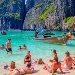 Explore Backpacking Thailand 19 Days - Classic for 19 days with Backpacking Tours and discover unforgettable experiences - Photo 4