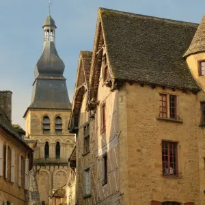 Explore Jewels of Southwest France for 11 days with Back-Roads Touring and discover unforgettable experiences - Photo 7