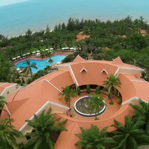 Explore Colonial Vietnam (incl. flight) for 21 days with Bavaria Fernreisen and discover unforgettable experiences - Photo 2