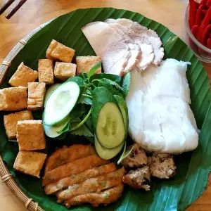 Explore Vietnam & Bathing in Phan Thiet (incl. flight) Private Active Tour for 21 days with Bavaria Fernreisen and discover unforgettable experiences - Photo 9