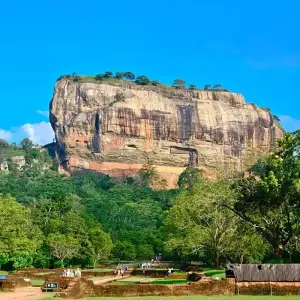 Explore Sri Lanka & Maldives (incl. flight) small group tour for 15 days with Bavaria Fernreisen and discover unforgettable experiences - Photo 6