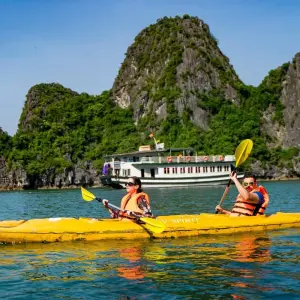 Explore Exploration of Northern and Southern Vietnam 7Days/6Nights for 7 days with Bee Gng International Joint Stock Company and discover unforgettable experiences - Photo 4