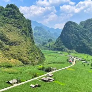 Explore Ha Giang Escape 4 Day by Car/Jeep/Motobike ( Dept Morning ) for 4 days with Bee Gng International Joint Stock Company and discover unforgettable experiences - Photo 4