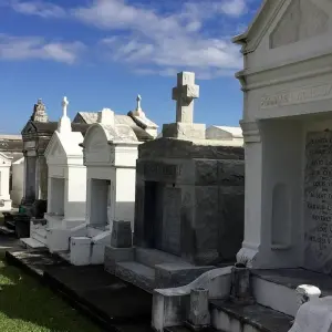 Explore New Orleans Pre-Mardi Gras Singles Weekend for 5 days with Best Single Travel and discover unforgettable experiences - Photo 9
