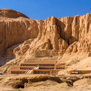Explore 9 days Eyes On Main Egypt attractions (Cairo – Aswan – Luxor – Alexandria) for 9 days with Beyond The Nile Tours and discover unforgettable experiences - Photo 4