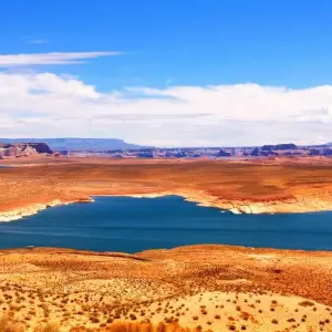 Explore Grand Canyon, Antelope Canyon, Horseshoe Bend and Lake Powell Small Groups Overnight Tour for 2 days with Bindlestiff Tours and discover unforgettable experiences - Photo 7