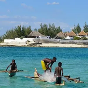 Explore Cultural and natural wealth of Madagascar for 11 days with Bio D Island LLC and discover unforgettable experiences - Photo 4