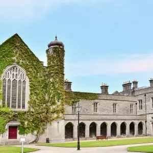 Explore Britain and Ireland Grandeur for 23 days with Brendan Vacations and discover unforgettable experiences - Photo 3