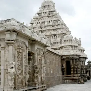 Explore The Temple Run for 7 days with Bout India and discover unforgettable experiences - Photo 9