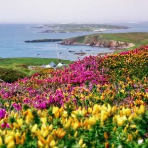 Explore Amazing Ireland for 14 days with Brendan Vacations and discover unforgettable experiences - Photo 2