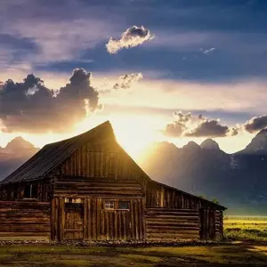 Explore Yellowstone / Grand Teton 4 Day / 3 Night Wildlife Adventure for 4 days with BrushBuck Wildlife Tours and discover unforgettable experiences - Photo 9