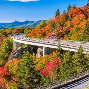 Explore USA – 5 Days Blue Ridge Parkway to Great Smoky Mountains for 5 days with Bucket List Group Travel LLC and discover unforgettable experiences - Photo 3