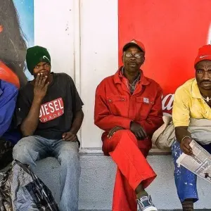 Explore Diamonds Delight (21 days) for 21 days with Chamaeleon and discover unforgettable experiences - Photo 2