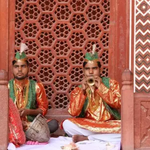 Explore 6 Days Golden Triangle Tour by Car and Driver - Best Recommended for 6 days with Colourful Indian Holidays and discover unforgettable experiences - Photo 4