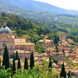 Explore Tuscan & Umbrian Countryside featuring Italy's Charming Hill Towns (Rome to Tuscany) (2025) for 11 days with Collette and discover unforgettable experiences - Photo 2