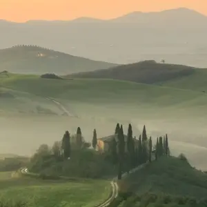 Explore Tuscan & Umbrian Countryside featuring Italy's Charming Hill Towns (Rome to Tuscany) (2025) for 11 days with Collette and discover unforgettable experiences - Photo 9