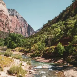 Explore Utah’s Mighty Five and The Rockies featuring 2 days onboard Rocky Mountaineer (Denver, CO to Las Vegas, NV) (2025) for 9 days with Collette and discover unforgettable experiences - Photo 4
