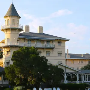 Explore Southern Charm featuring Charleston, Savannah, and Jekyll Island (Charleston, SC to Jekyll Island, GA) (2026) for 7 days with Collette and discover unforgettable experiences - Photo 9