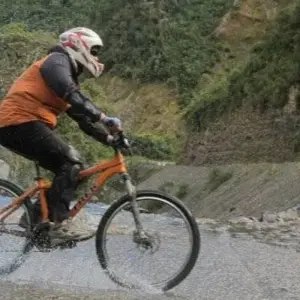 Explore Inca Jungle Trek to Machu Picchu visiting Inca jail and Coffee Tour (Biking, Rafting, Zipline) for 4 days with CondeTravel and discover unforgettable experiences - Photo 7