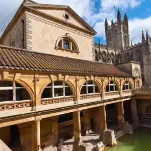 Explore England in a Week (Classic, Winter) for 6 days with Contiki and discover unforgettable experiences - Photo 6