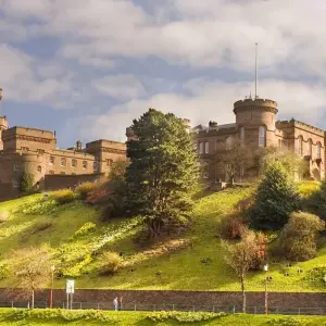 Explore Great Britain and Ireland (Classic, Winter) for 18 days with Contiki and discover unforgettable experiences - Photo 10