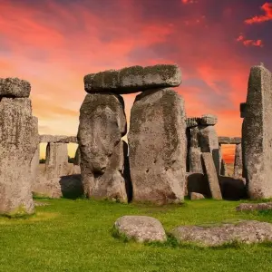 Explore London Explorer (4 Days) for 4 days with Contiki and discover unforgettable experiences - Photo 7