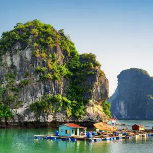 Explore Ultimate South East Asia for 27 days with Contiki and discover unforgettable experiences - Photo 3