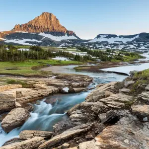 Explore North American Glaciers & National Parks for 12 days with Contiki and discover unforgettable experiences - Photo 8