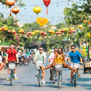 Explore Ultimate South East Asia for 27 days with Contiki and discover unforgettable experiences - Photo 11