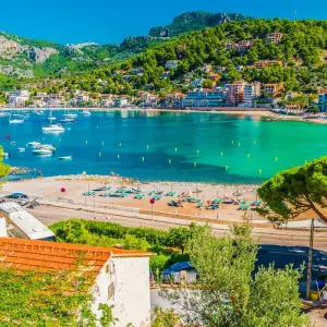 Explore Barcelona, Ibiza and Mallorca (Classic) for 9 days with Contiki and discover unforgettable experiences - Photo 5