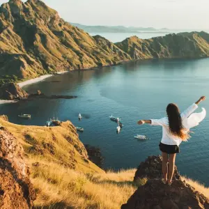 Explore Komodo & Flores Sail for 6 days with Contiki and discover unforgettable experiences - Photo 4