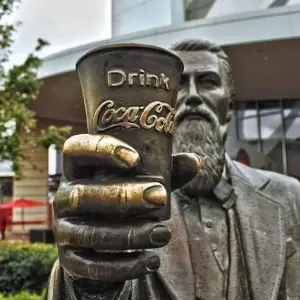 Explore USA: Boot, Scoot 'N' Blues for 13 days with Contiki and discover unforgettable experiences - Photo 6