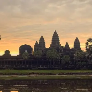 Explore Thailand, Laos and Cambodia Adventure for 16 days with Contiki and discover unforgettable experiences - Photo 4