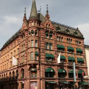 Explore Norway Fjords and Northern Lights (From November 2025) for 7 days with Contiki and discover unforgettable experiences - Photo 6