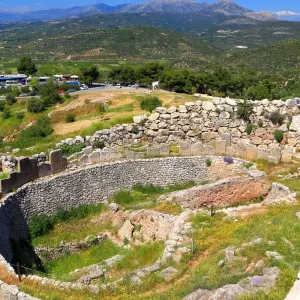 Explore Highlights of Greece for 11 days with Contiki and discover unforgettable experiences - Photo 8