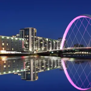 Explore Britain and Ireland Explorer (2024/2025, 19 Days) (44 destinations) for 19 days with Costsaver and discover unforgettable experiences - Photo 3