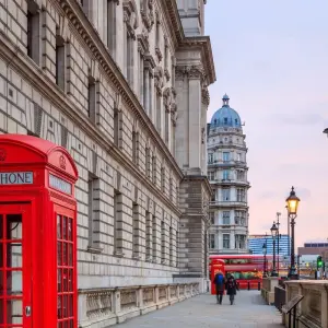 Explore Britain and Ireland Explorer (2024/2025, 19 Days) (44 destinations) for 19 days with Costsaver and discover unforgettable experiences - Photo 10