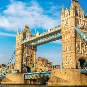 Explore Britain and Ireland Explorer (2024/2025, 19 Days) (44 destinations) for 19 days with Costsaver and discover unforgettable experiences - Photo 11