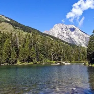 Explore America's Greatest Treasures with Rapid City Start for 9 days with Cosmos and discover unforgettable experiences - Photo 2