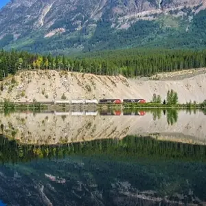 Explore Canadian Train Odyssey for 15 days with Cosmos and discover unforgettable experiences - Photo 9