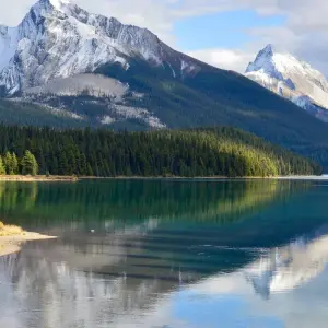 Explore Western Canada by Rail for 9 days with Cosmos and discover unforgettable experiences - Photo 11