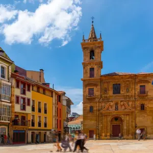 Explore North of Spain Discovery for 10 days with Cosmos and discover unforgettable experiences - Photo 4