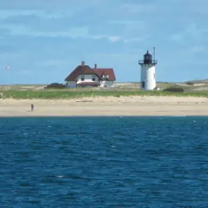 Explore Fall Colours of New England for 10 days with Costsaver and discover unforgettable experiences - Photo 11