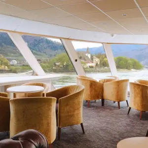Explore Classical Danube (Passau - Budapest - Passau) MS Fidelio for 8 days with Crucemundo  and discover unforgettable experiences - Photo 3